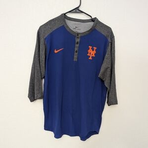 New York Mets Nike Dri Fit 3/4 shelve Henley. Large